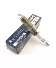 Свеча зажигания BOSCH YR7MPP33 (0.8), 1ШТ