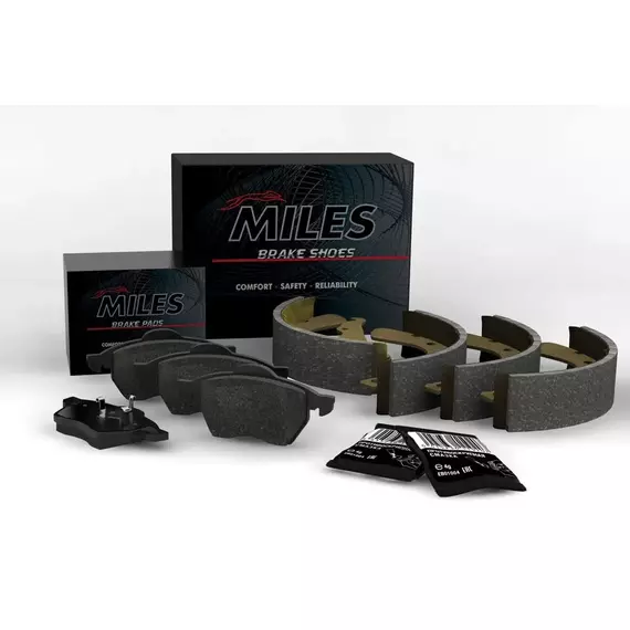 Колодки тормозные MILES BMW X3 E83/X5 E53/3 E46/RANGE ROVER 02- задние Ceramic Задние