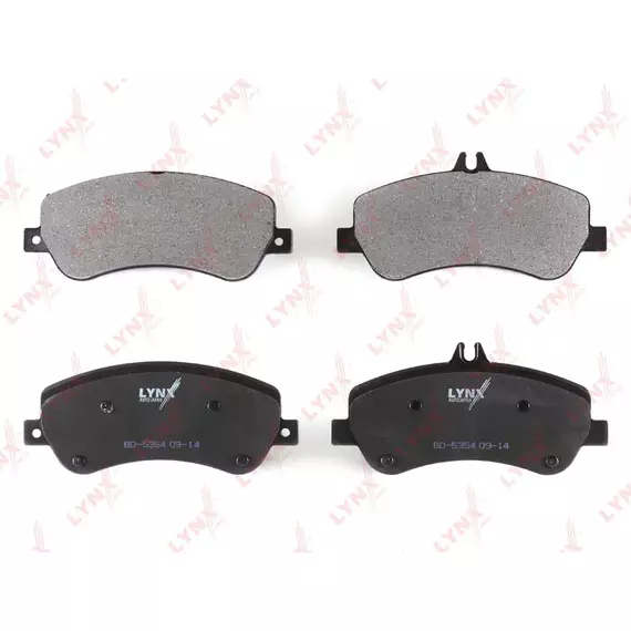 Дисковые тормозные колодки, передние для MERCEDES-BENZ GLK-CLASS (X204) 08-15 / LYNXauto BD5354