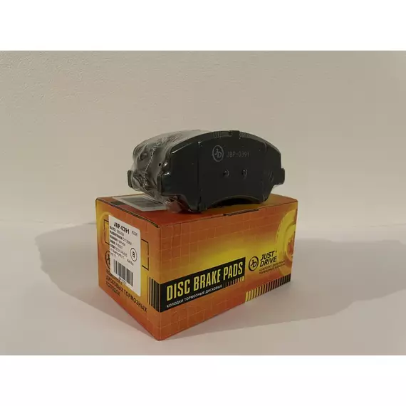 Тормозные колодки передние JUSTDRIVE (Япония) для Kia Rio 4 / Hyundai Solaris 2 (от 2017 г.в.) OEM: 58101-H5A25 Киа Рио / Хёндай Солярис (2017, 2018, 2019, 2020, 2021, 2022, 2023 г.в.)