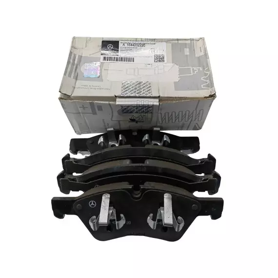 Колодки тормозные Mercedes арт. A1644202220
