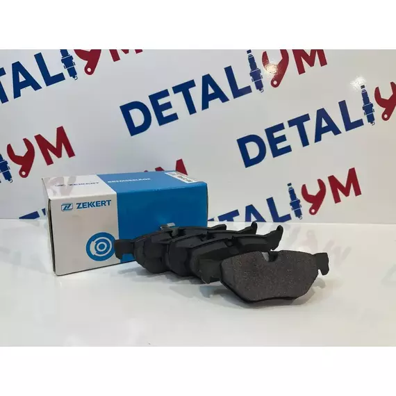 Колодки тормозные задние BMW 1 (E81-E87) 3 (E90-E93)/БМВ 1 (Е81-Е87) 3 (Е90-Е93)