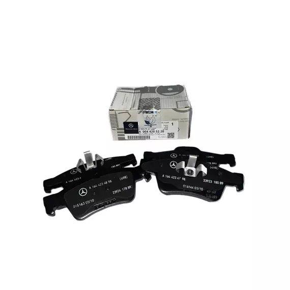 Колодки тормозные задние Mercedes A0044205220 (CLS, G, GL, GLK, S, SL)
