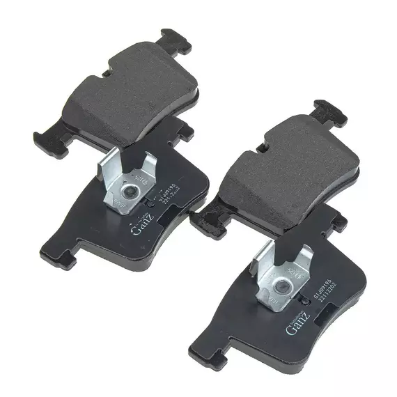 Тормозные колодки передние BMW F20/F30/F32/X3(F25)/X4(F26)