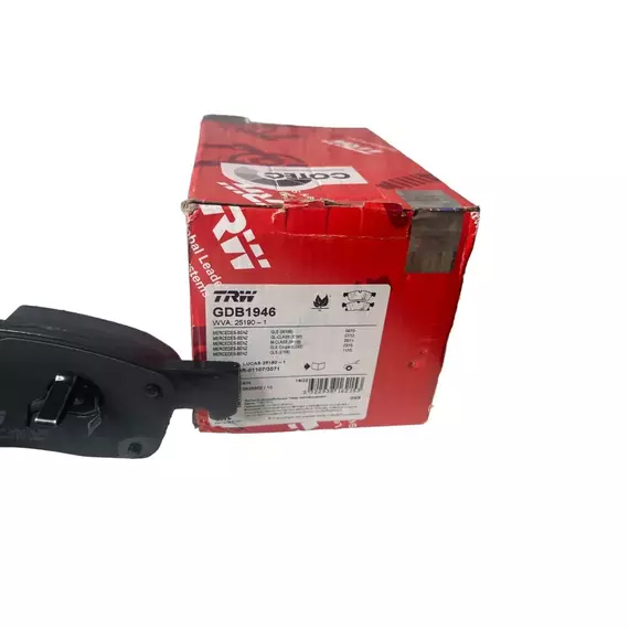 Тормозные колодки передние TRW GDB1946 / A0004208804 для Mercedes GL X166 ; GLE W166 ; GLE ; GLS ; ML