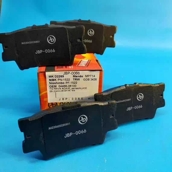 Колодки тормозные задние Rav 4, Toyota Camry, Lexus ES, Тойота Рав 4, Камри , Лексус ЕС.
