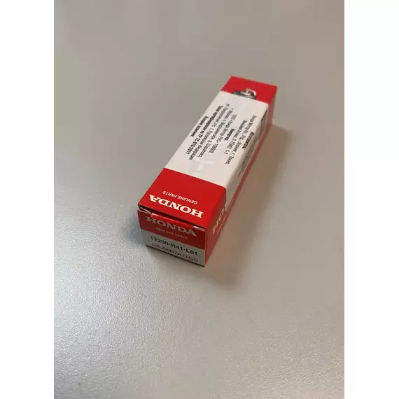 Свеча зажигания Honda 12290R41L01