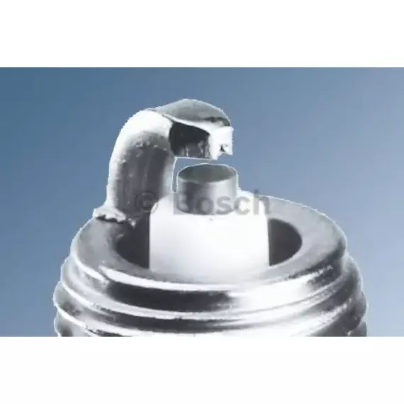 Свеча зажигания Bosch 0 242 135 515