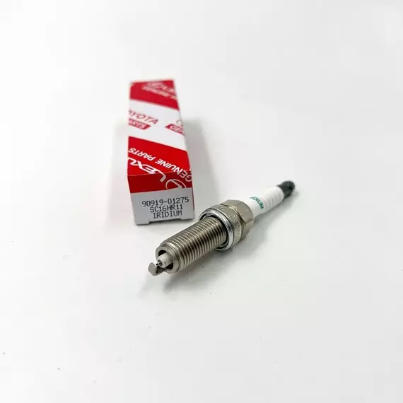 Свеча зажигания Toyota 9091901275 для Toyota Auris Avensis Corolla RAV4 Verso Prius / 1 шт