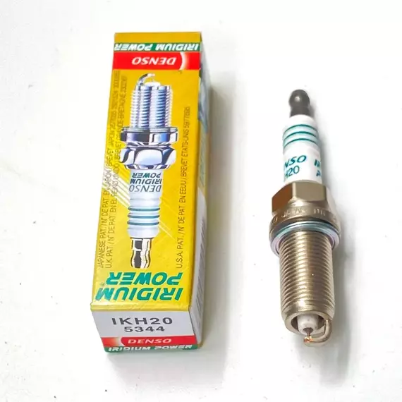 Свеча зажигания Denso 5344 IKH20 для Mitsubishi Colt Galant Grandis Lancer Outlander Toyota Camry Land Cruiser PRADO / 4шт